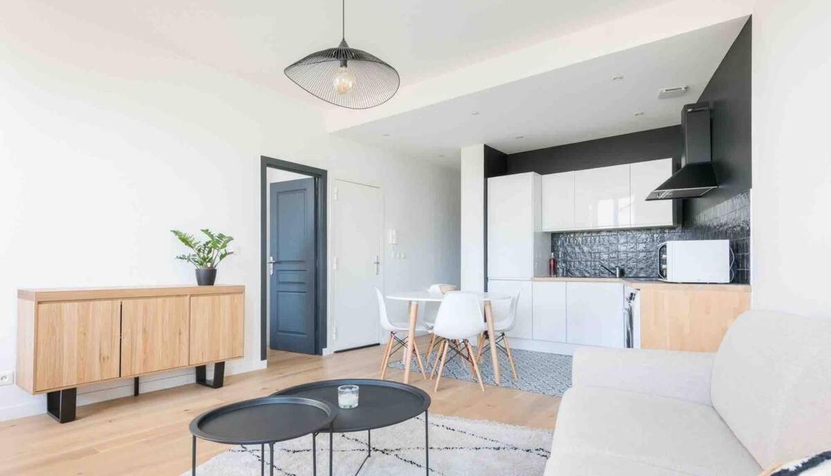 Neuf • Cosy Et Lumineux • 4 Personnes Apartment Marseilles