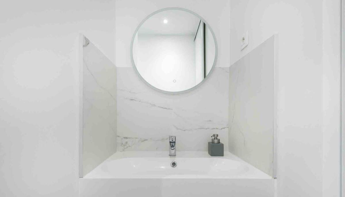 Neuf • Cosy Et Lumineux • 4 Personnes Apartment Marseilles